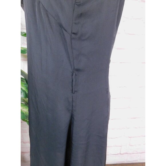 GAP Black Sleeveless Ruffle Neck Dress Size 6 - Classic Chic Evening Look - Picture 5 of 11